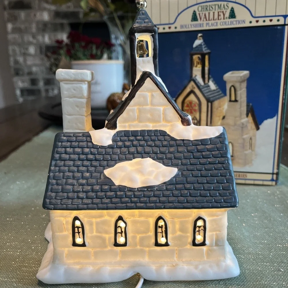 Christmas Valley vintage lighted